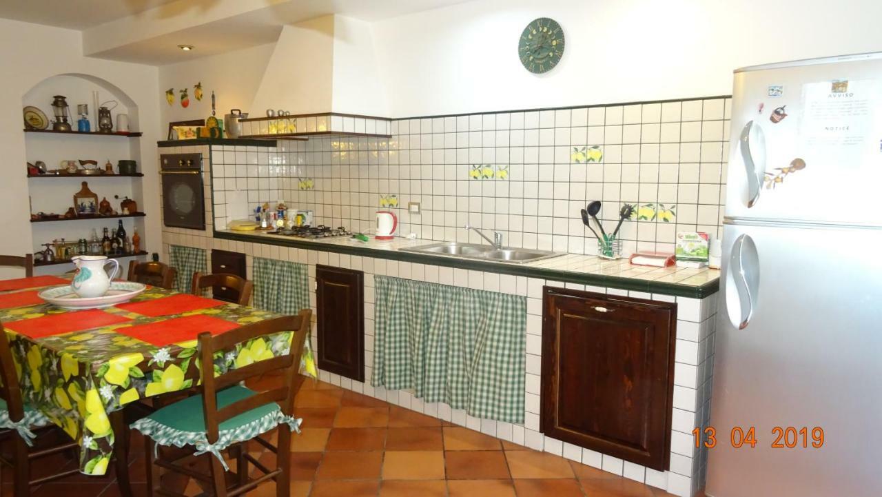 I Tre Velieri - The Three Ships Apartment Катания Екстериор снимка